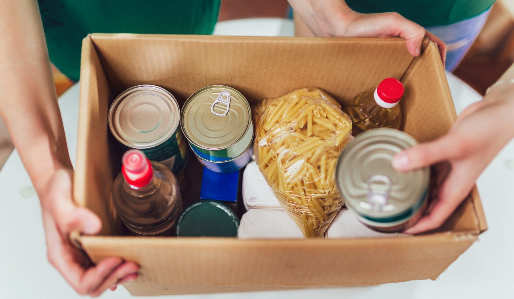 Food-parcels-e1602611627101